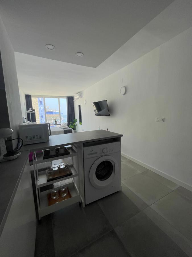 Apartamento Con Vistas Al Mar A Metros De La Playa Carihuela Soleil Apartment Torremolinos Ngoại thất bức ảnh